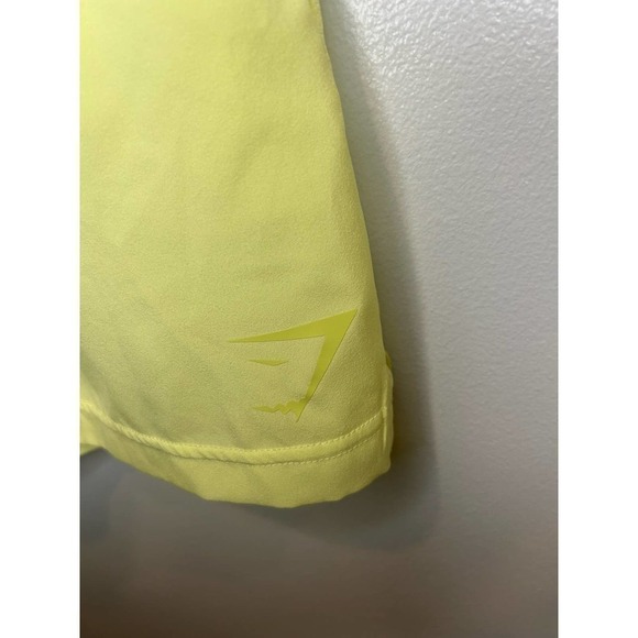 Gymshark Neon Yellow Men's Shorts Size XL - Picture 4 of 6